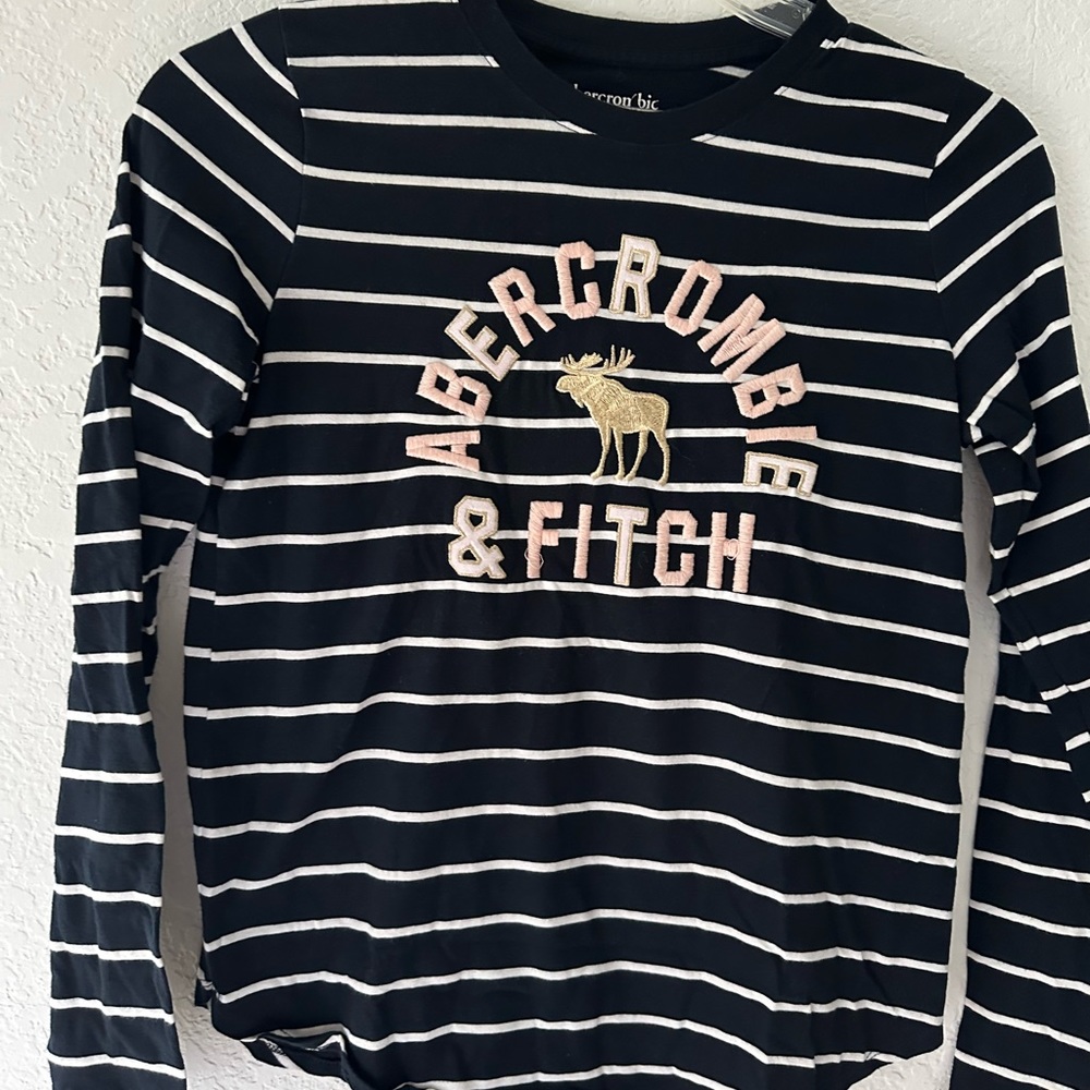 Stripped Long Sleeve Tee